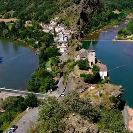 Oda ve Kahvaltı La Ferme Au Marronnier