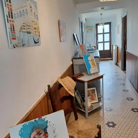 Oda ve Kahvaltı La Ferme Au Marronnier